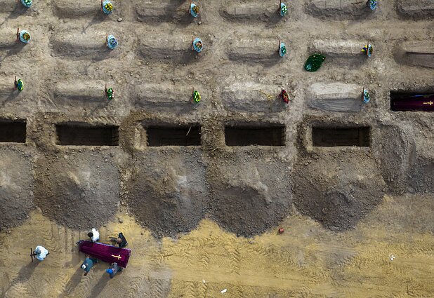 Rusijos plataus masto karinė invazija į Ukrainą