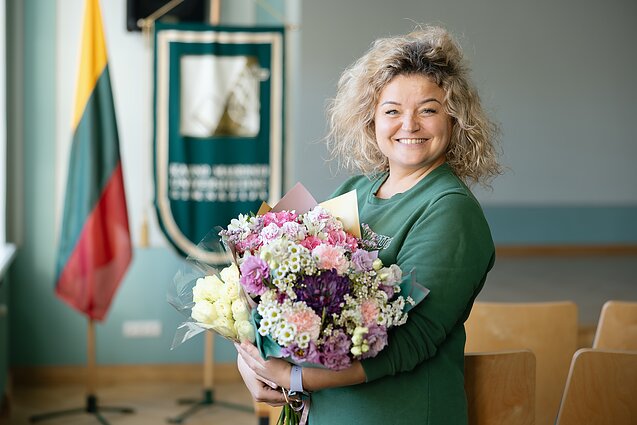 Geriausia Europos jaunųjų lyderių ugdytoja tapo Kauno Maironio universitetinės gimnazijos ekonomikos ir verslumo mokytoja Edita Naidaitė. Geriausia Europos jaunųjų lyderių ugdytoja tapo Kauno Maironio universitetinės gimnazijos ekonomikos ir verslumo mokytoja Edita Naidaitė.