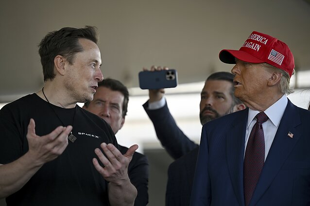 Įvertino Trumpo atstovus valdžioje: buria kontraversiškų, bet gerai kalbančių komandą