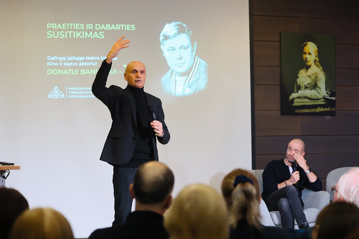 „Galingai įsiliejęs teatro intakas. Kino ir teatro aktoriui Donatui Banioniui – 100“ „Galingai įsiliejęs teatro intakas. Kino ir teatro aktoriui Donatui Banioniui – 100“