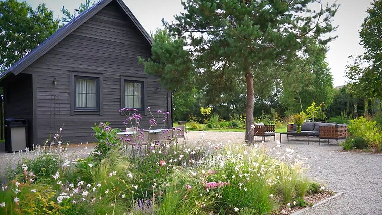 Gražiausios sodybos rinkimai: sodyba prie upės kranto