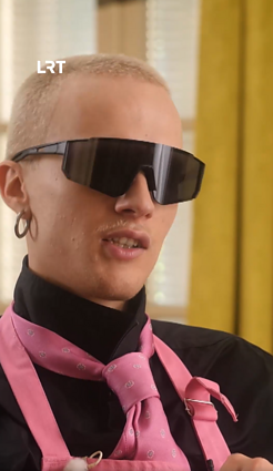 Kaip manote, kam geriausiai seksis puošti arką?