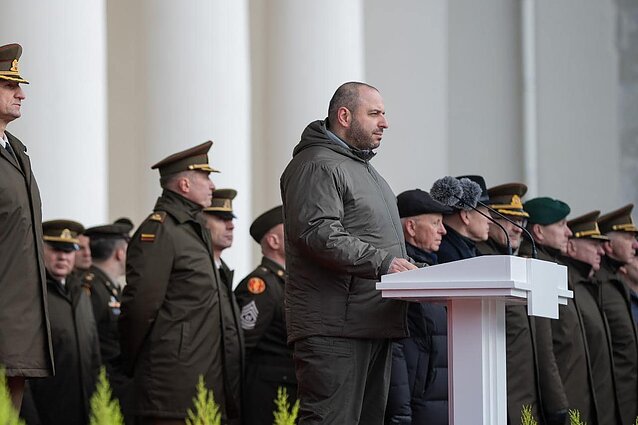 Міністр оборони України Рустем Умєров зустрівся з міністром оборони Литви Лаурінасом Кащюнасом, президентом Литви Гітанасом Науседою і взяв участь в урочистостях до Дня Збройних сил Литви