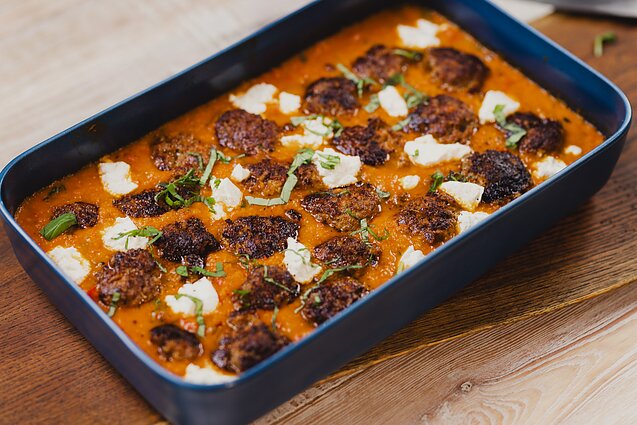 Jautienos kukuliai su cukinijomis ir rikota