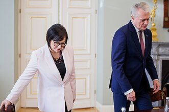 Gitanas Nausėda susitiko su kandidate į švietimo ministrus Raminta Popoviene