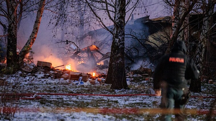 Dėl aviakatastrofos būsto netekę gyventojai grįžo pasiimti daiktų: mažai kas išliko