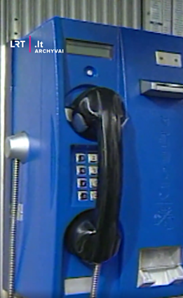 Prieš mobiliuosius skambinti buvo galima iš taksofono