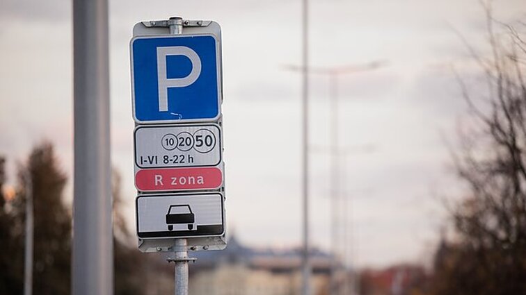 Vilniuje brangsta parkavimo mokestis: kai kur kainos neperžiūrėtos beveik 20 metų