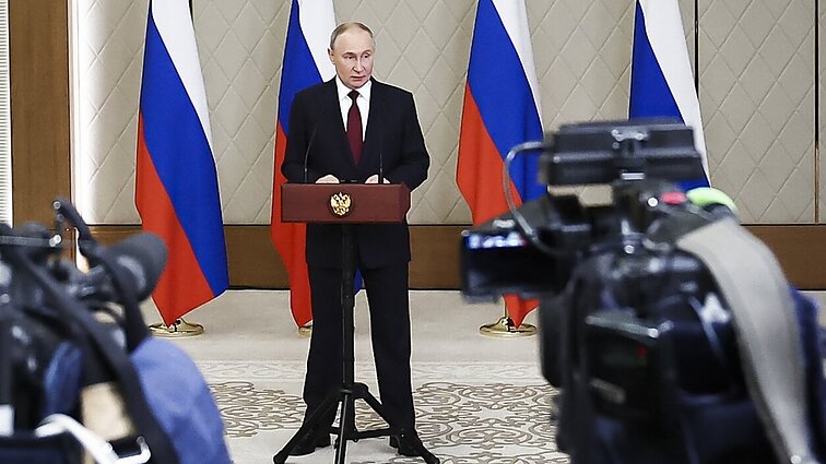 Putinas grasina smogti Ukrainos vadovybei: atrinkinėja taikinius, kur įsikūrę politikai
