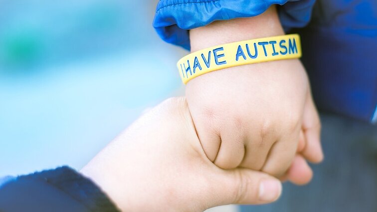 Šventinis laikotarpis – iššūkis turintiems autizmo spektro sutrikimą: kaip galime padėti?