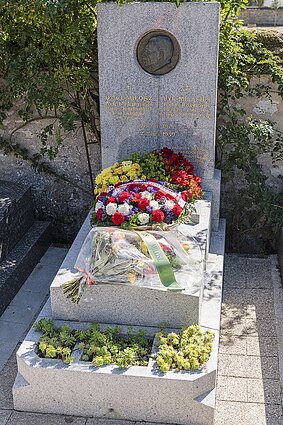 The gravesite of Oscar Milosz  in Fontainebleau