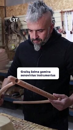 Atkurtas instrumentas, kuriuo grojo Olimpo dievas Hermis