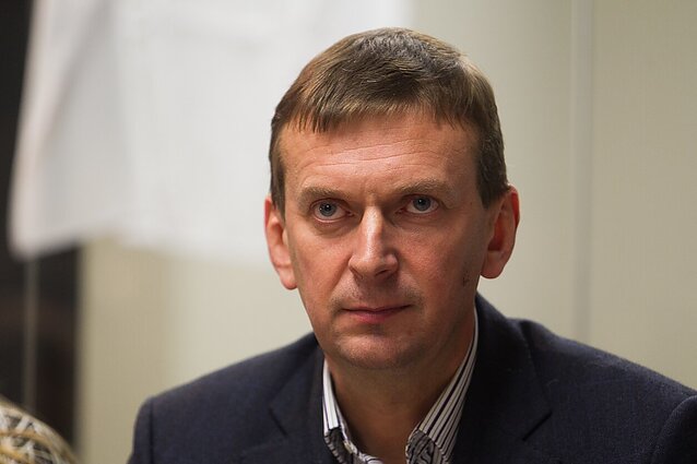 Į biurokratizmo krizę pirštu bedantis Dundulis: manote, kad kažkas dar ateis ir investuos?