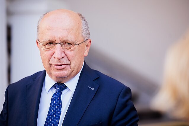 Už ES institucijų vairo – nauji žmonės: Kubilius gaivins metų metus apleistą gynybos temą