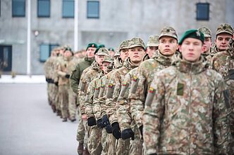 Военнослужащие литовской армии Военнослужащие литовской армии