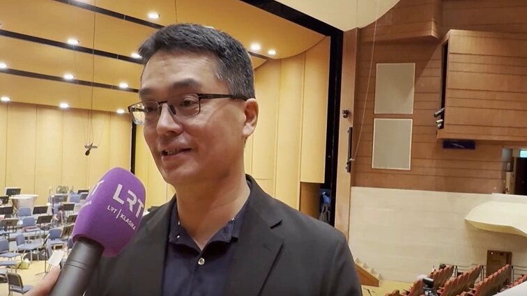 Taivano smuikininkas Ray Chang: mūsų kultūras vienija laisvės siekis