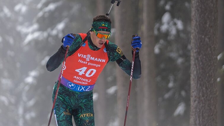 Pirmajame pasaulio biatlono taurės etape surengtos vyrų 10 kilometrų sprinto lenktynės