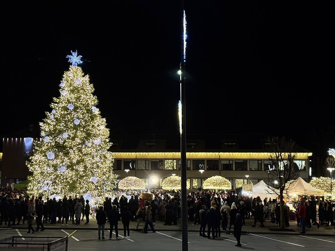 Prienų kalėdinė eglė