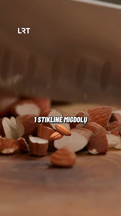 Beata pristato puikiausiai dovanoms tinkančios granolos receptą!