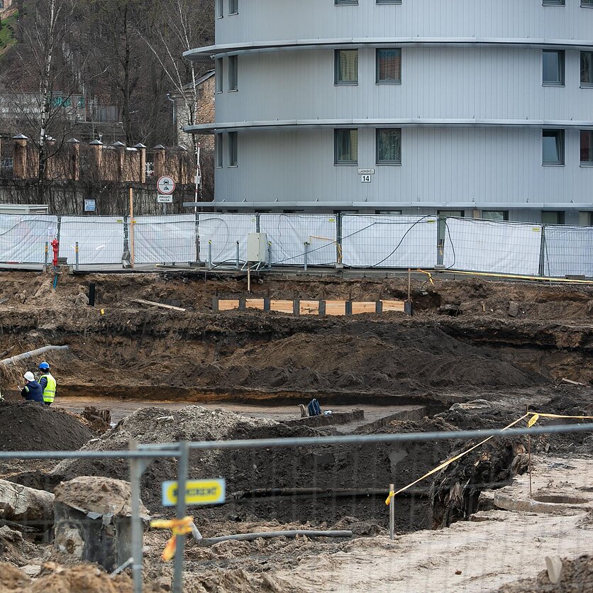 Ž. Gedvila/BNS nuotr., Vilniečiai bijo, kad dėl greta esančių statybų sugrius jų namas