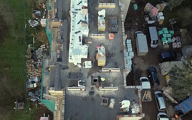 Pyktis dėl renovacijos Kazlų Rūdoje