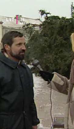 Ar jau pasipuošėte Kalėdų eglę namuose?