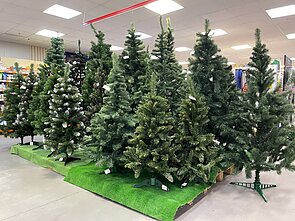 Artificial Christmas trees Artificial Christmas trees