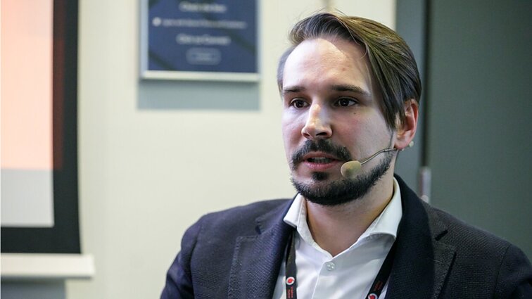 Nuo paauglystės investuojantis finansų ekspertas: investavimas yra išmintingas taupymas