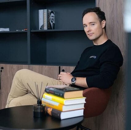 Robotas grafomanas: apie raides ir komandas su Martynu Kairiu