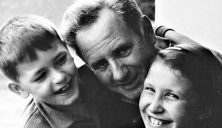 Žymusis smuikininkas Aleksandras Livontas ir Vytauto Toleikio knygos pristatymas