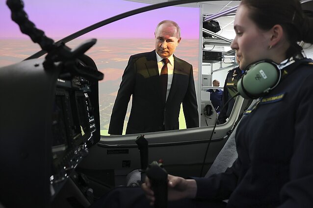 Pereiti prie karo laikų mąstymo raginantis NATO vadovas: nesame pasirengę Rusijos grėsmei