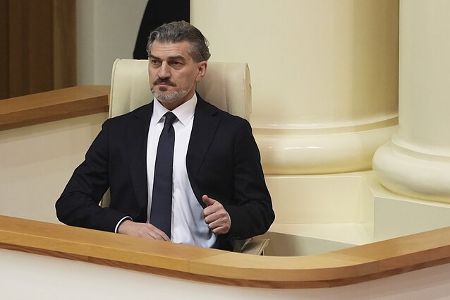 Micheilas Kavelašvilis dalyvauja Sakartvelo parlamento posėdyje Tbilisyje, 2024 m. gruodžio 14 d.