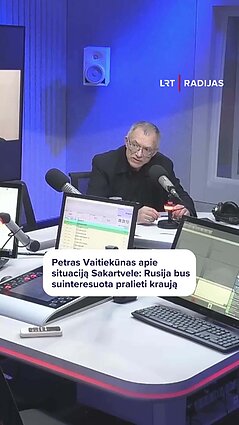 „Galimybė Rusijai įsikišti ir pasukti įvykius kaip Ukrainoje“: įvertino Sakartvelo krizę