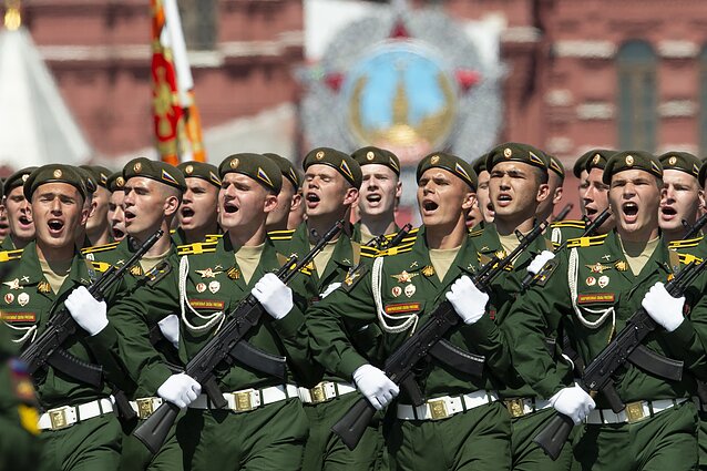 Rusijos kariai Raudonojoje aikštėje Pergalės dienos kariniame parade Rusijos kariai Raudonojoje aikštėje Pergalės dienos kariniame parade