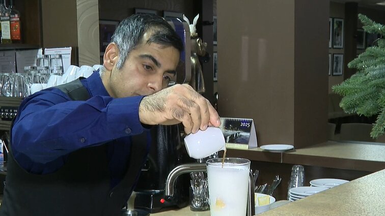 Lietuvoje gyvenantis indas apie lietuvių kalbą: jei nori, išmokti įmanoma