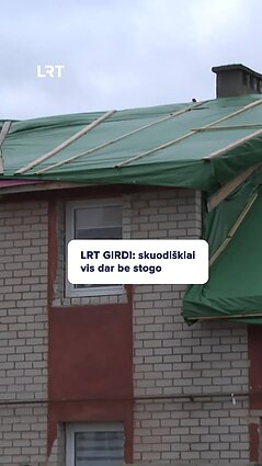 Skuodo gyventojai skundžiasi: ilgą laiką gyvena be stogo