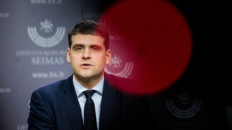 Su žurnalistais susikirtęs Žemaitaitis neigia kalbas apie ultimatumą: nustokit kurt dramas