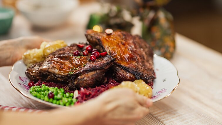 Puikiai tiks Kalėdų pietums: kalakuto apelsinų sulčių marinate receptas