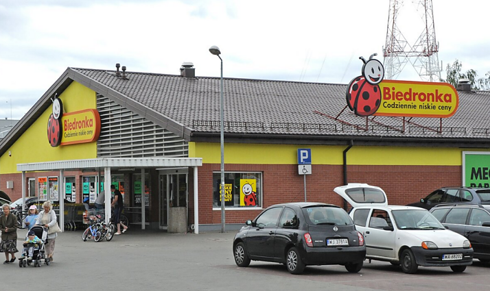 LB: lietuviai vis dar važiuoja apsipirkti Lenkijoje, bet srautas sumažėjo