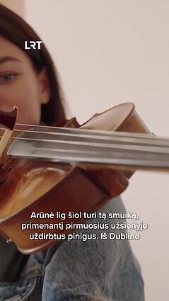 Kas paskatino Arūnę groti smuiku?