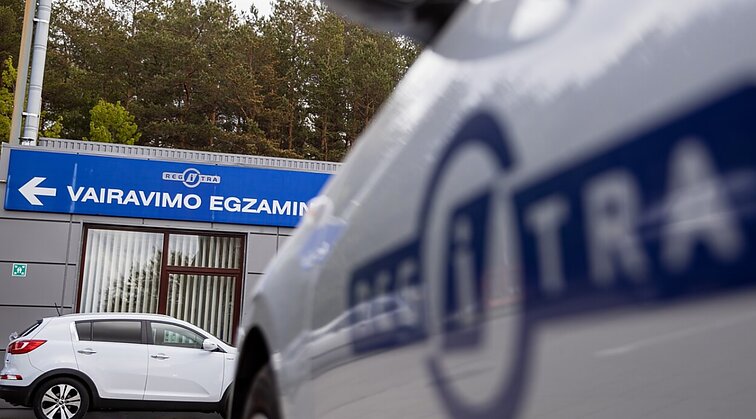Vairavimo egzaminą rusų kalba stabdantis Kondratovičius: tai nebuvo tinkamai suderinta