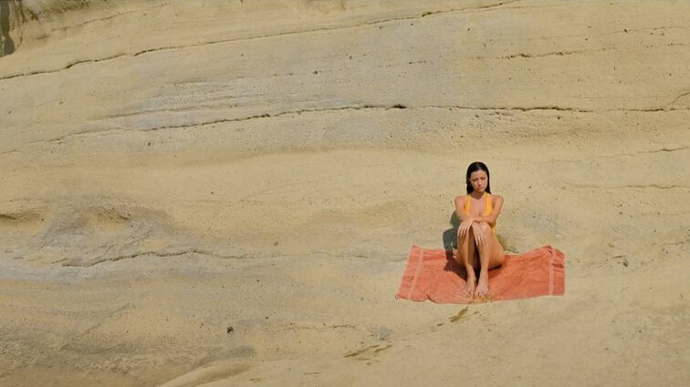 Kino teatruose – itin stilinga ir blizgi, naujoji Paolo Sorrentino drama – „Partenopė“