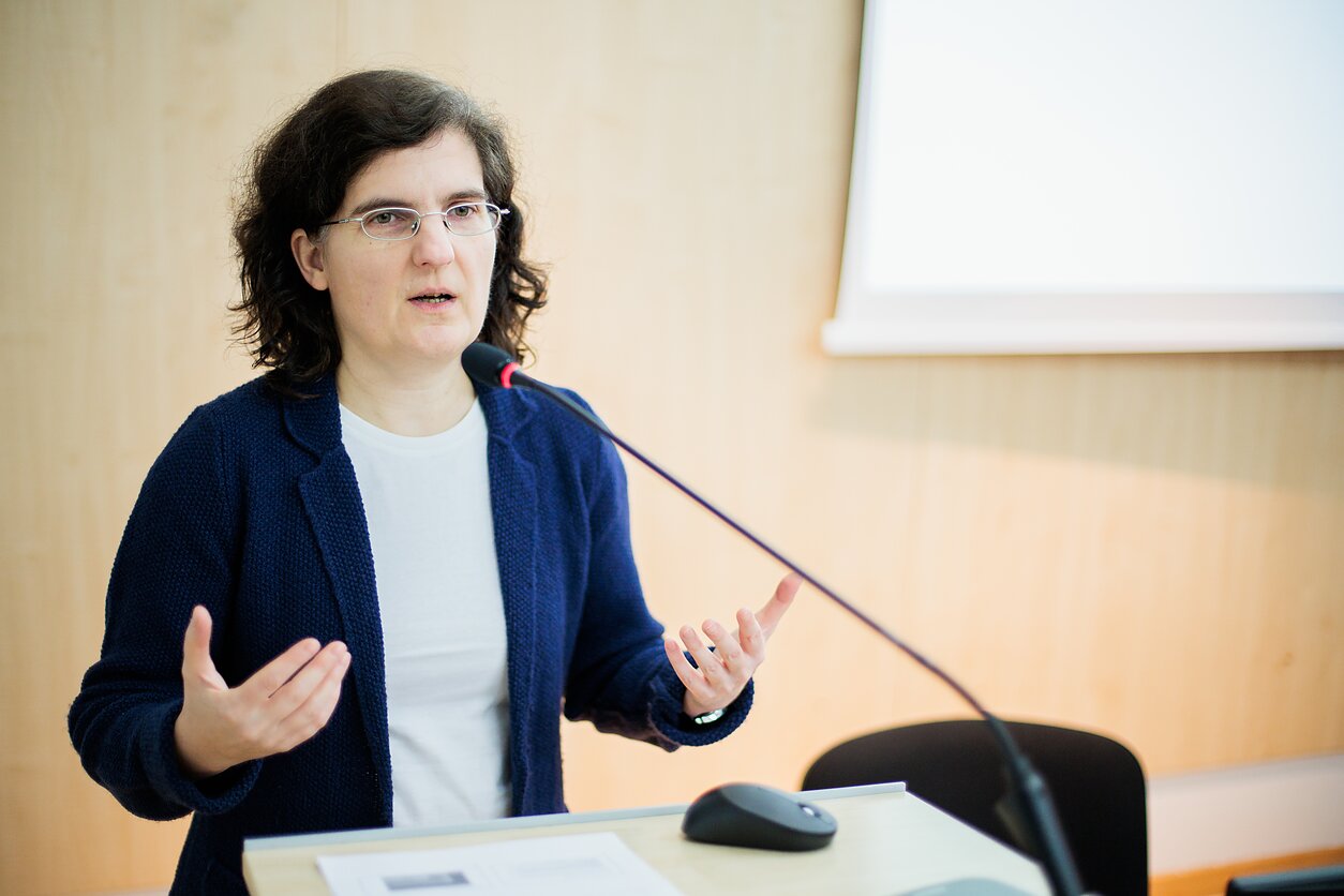 Ainė Ramonaitė Ainė Ramonaitė