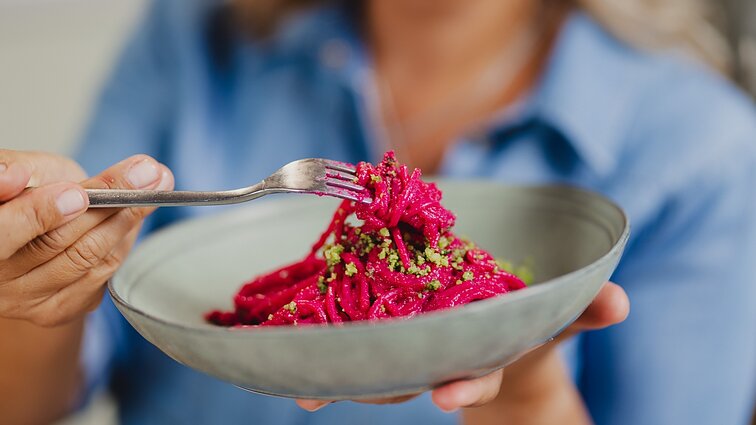 Bus sunku atsispirti: lietuviškumu kvepianti rožinių makaronų idėja