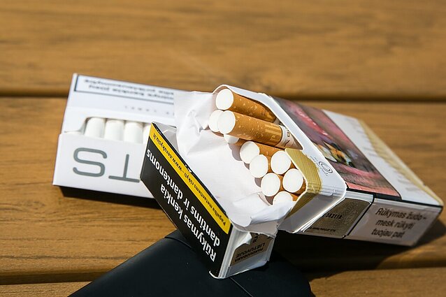 „Uždraustas vaisius – saldesnis“: idėja parduotuvėse slėpti rūkalus pasitikta skeptiškai