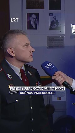 Mėlynuoju LRT Metų apdovanojimų kilimu žengė svečiai!
