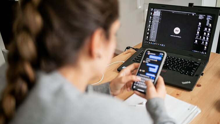 Tyrimas: Lietuvoje žmonių emocinį atsparumą išskirtinai veikia socialiniai tinklai