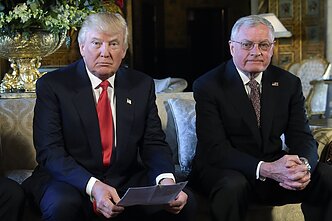 Donaldas Trumpas, Keithas Kelloggas Donaldas Trumpas, Keithas Kelloggas