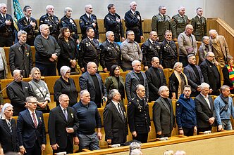 Laisvės gynėjų susitikimas Seimo Kovo 11-osios Akto salėje. 