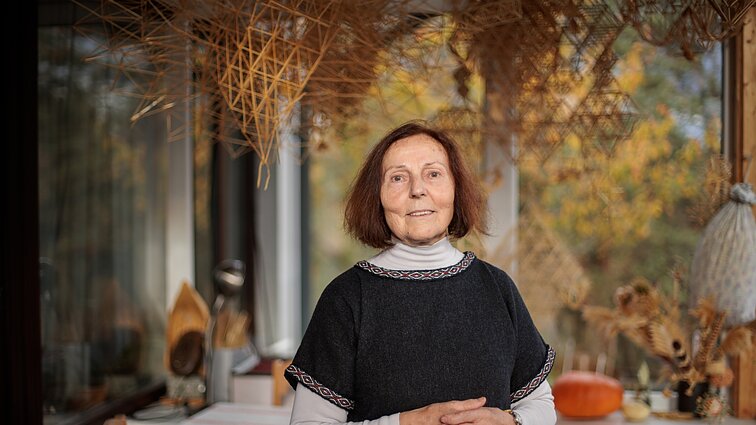 Basanavičiaus premijos laureatė Liugienė: kultūringas lietuvis turi mokėti rišti sodą